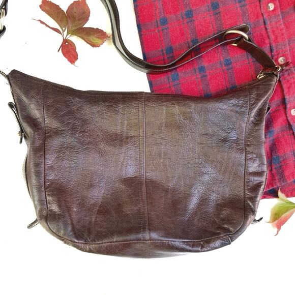 Vintage Y2K Tommy Hilfiger Chocolate Leather Shoulder Bag | 2000s Banana Style - Picture 10 of 16